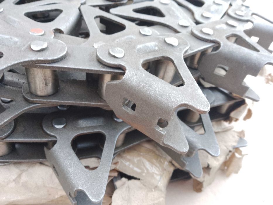 Ланцюг мисовий 54 ланки John Deere AZ51765 Джон Дір жатка кукурудза