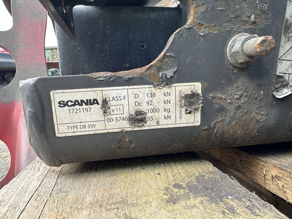 Zaczep Scania sprawny