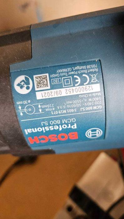 Ukośnica z posuwem Bosch GCM 800SJ 216mm 1400W