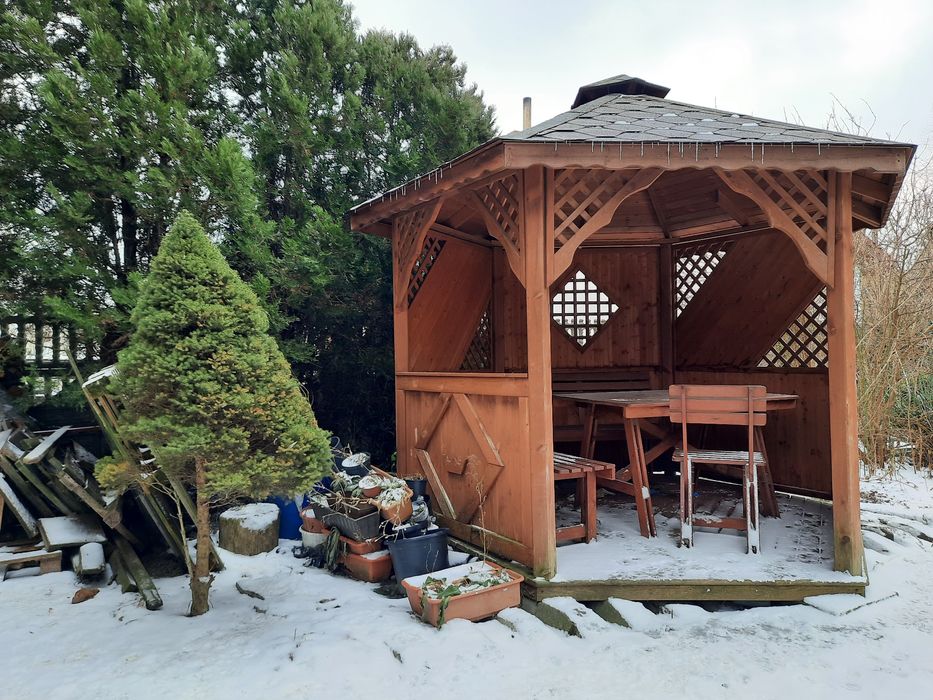 Altanka + stół i krzesełka