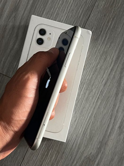 iPhone 11 64Gb - Sem marcas