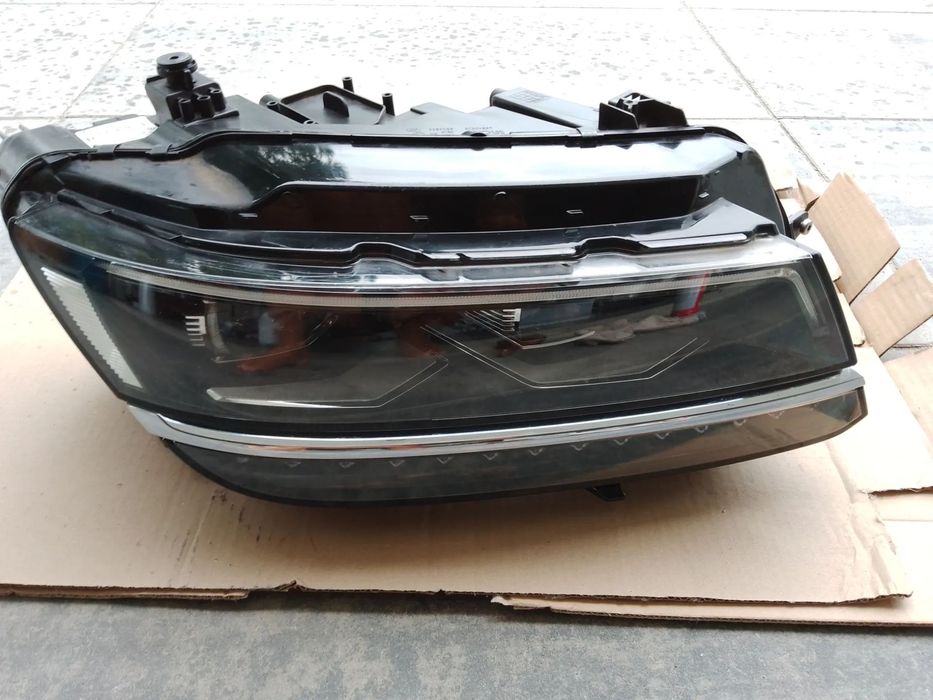 LAMPA PRAWA FULL LED VW TIGUAN 2 II 5NA 5NB941082D