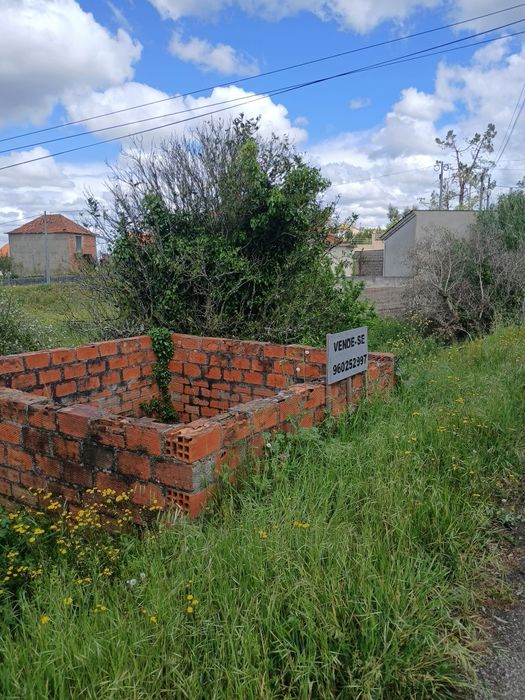 Terreno constructível bem localizado — Vermoil, Leiria