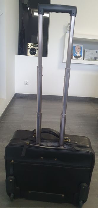 Mala de viagem em pele