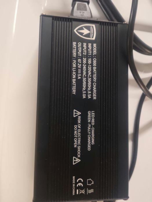 Carregador moto Mangoosten 60V