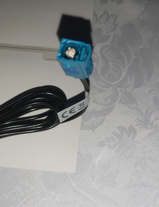 Aktywna antena DAB/DAB+ ESX