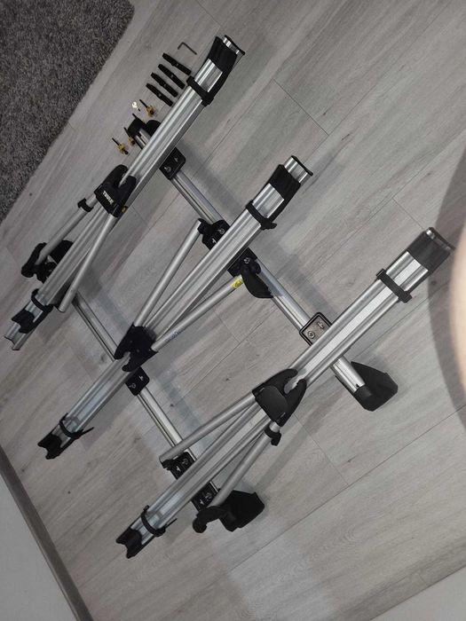 Bagażnik dachowy ford s max +3 uchwyty na rowery Thule.
