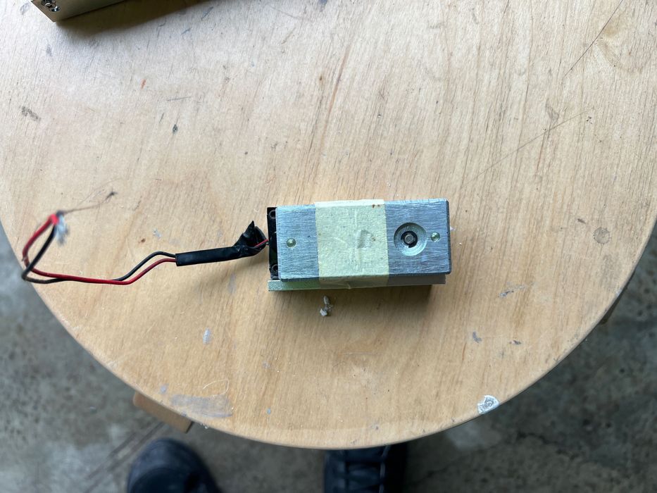 Fechaduras Magnéticas 12V (Portas) – Tamanho Pequeno