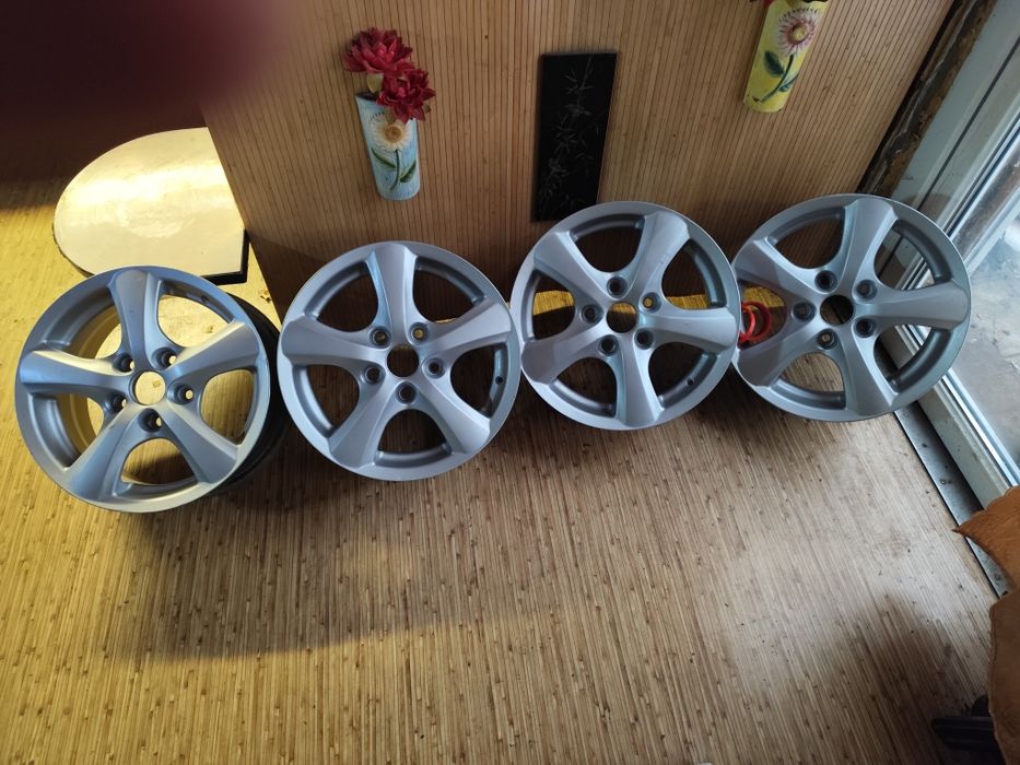 Диски комплект, легкосплавные.