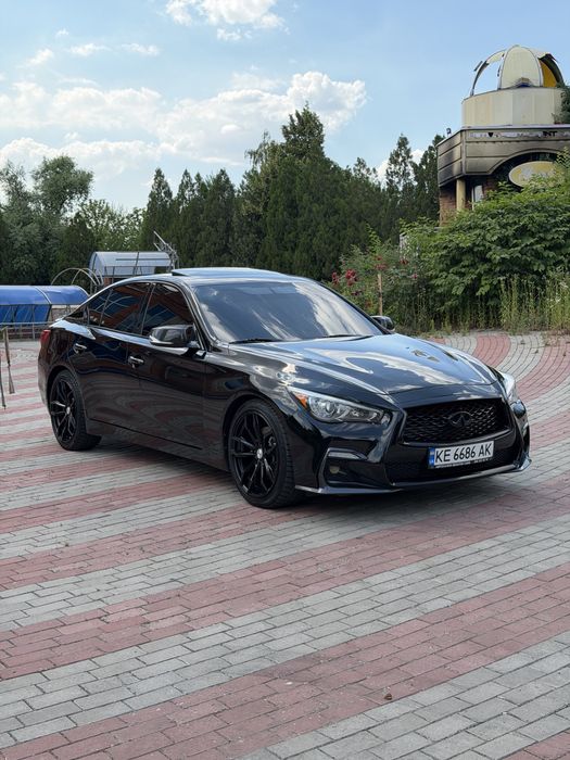 Infiniti Q50 2015г 3.5 Hybrid 141т км.