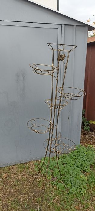 Подставка для вазонов на 8шт. Самовывоз