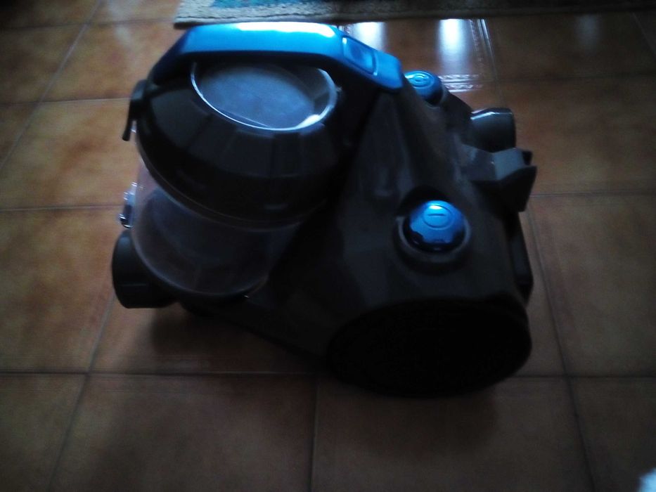 Aspirador sem saco SilverCrest