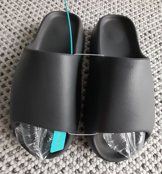 Klapki 44 czarne męskie nowe