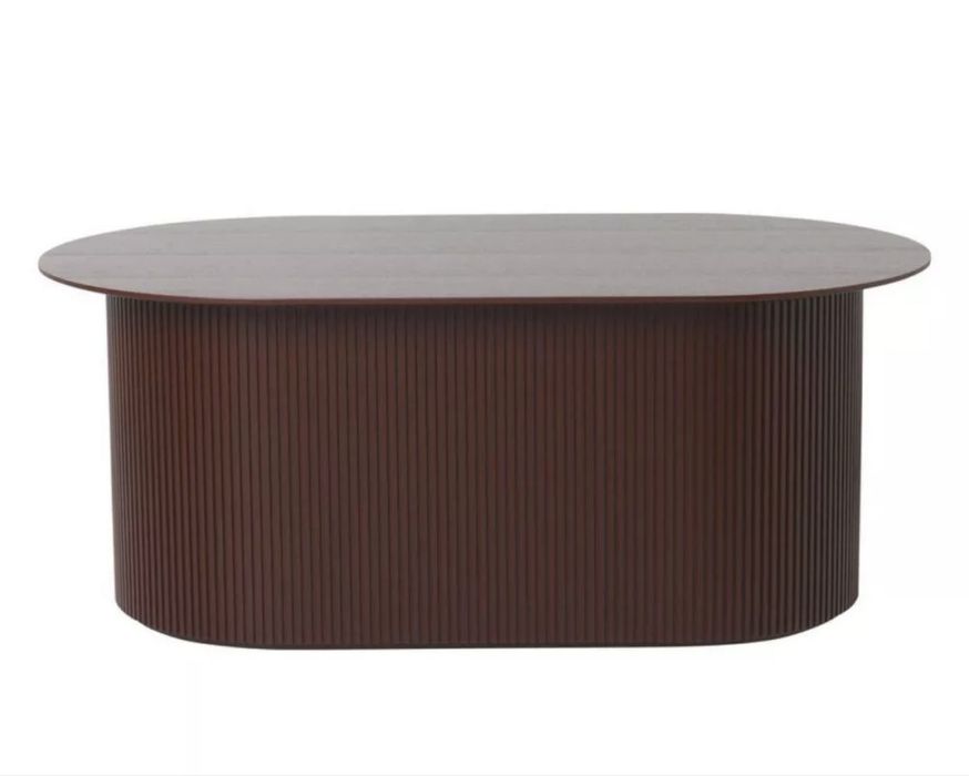 Mesa centro sala Ferm Living bordeaux podia table