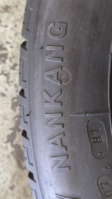 Pneus 175/75r16c Nankang Radial H/T Super Tripper com 100% de piso