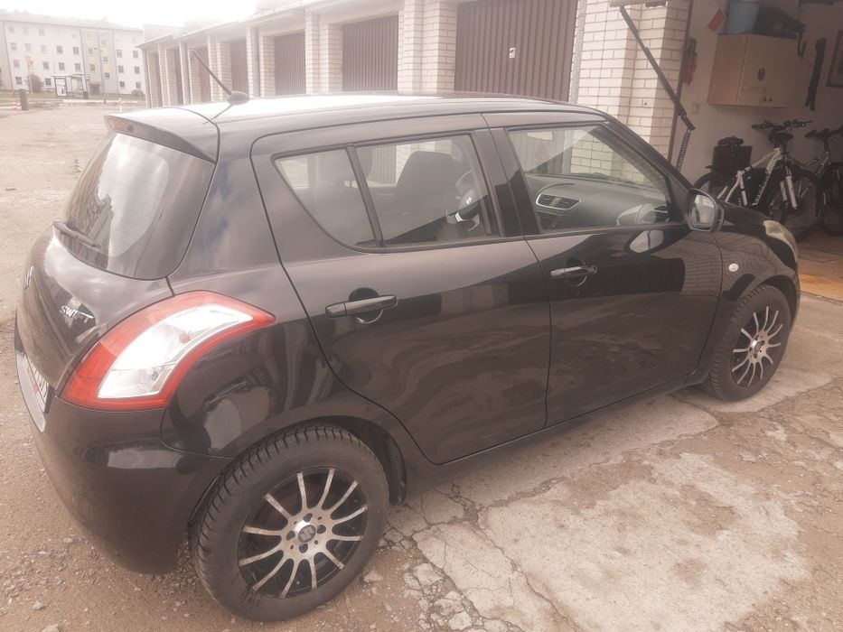Suzuki Swift 2011 benzyna