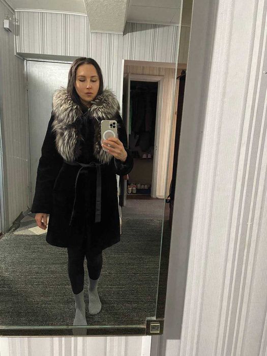 Шуба натуральная мутон куртка зимнее пальто пуховик