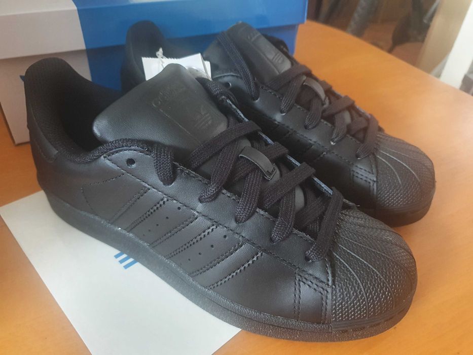Buty sneakersy Adidas Superstar Foundation czarne skóra 38 EU 23,5 CM