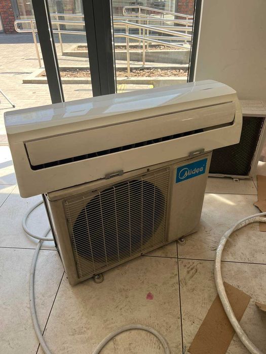 Midea MS12F-24HRN1 б.у. без пульта