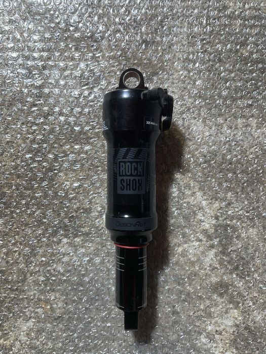 RockShox Deluxe RT DebonAir 210x52.5 mm