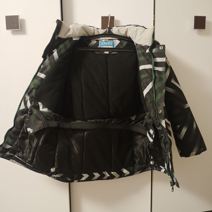 Продам зимову куртку