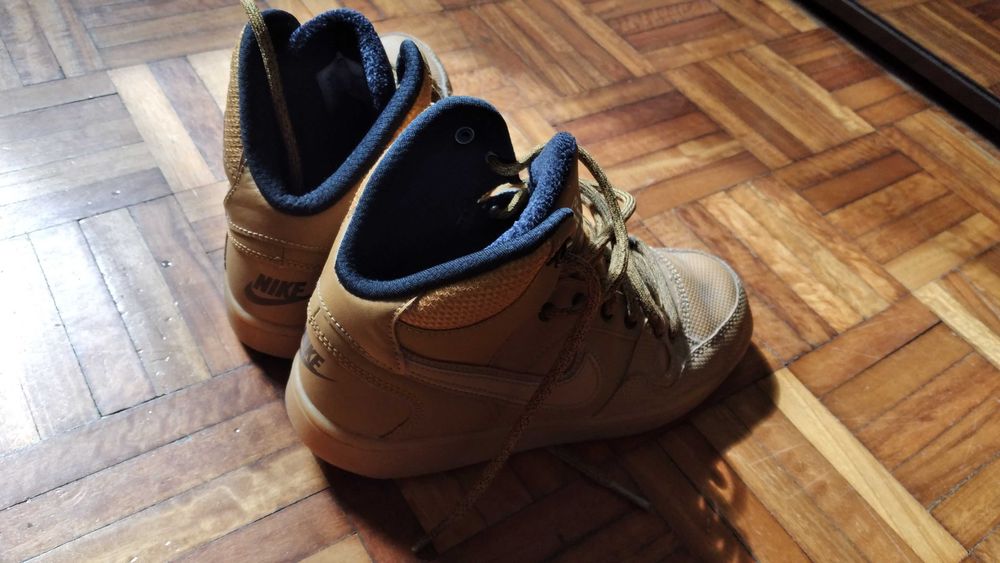 Botas menino de n.º 35 a 37