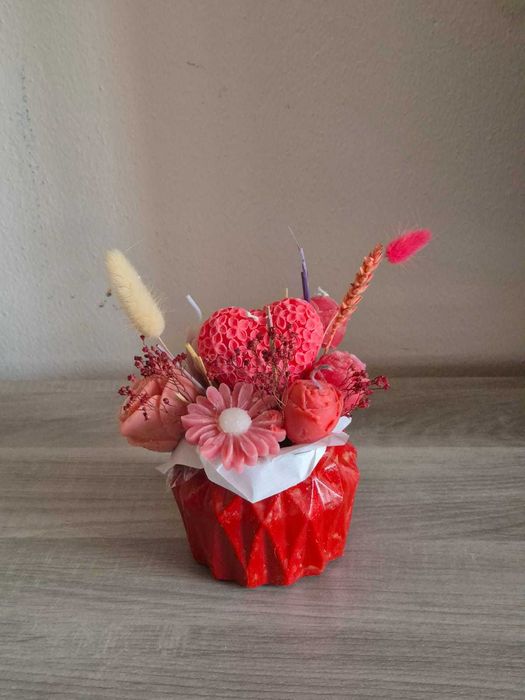 Velas feitas à mão.Aromáticas, decorativas,casamentos,prendas