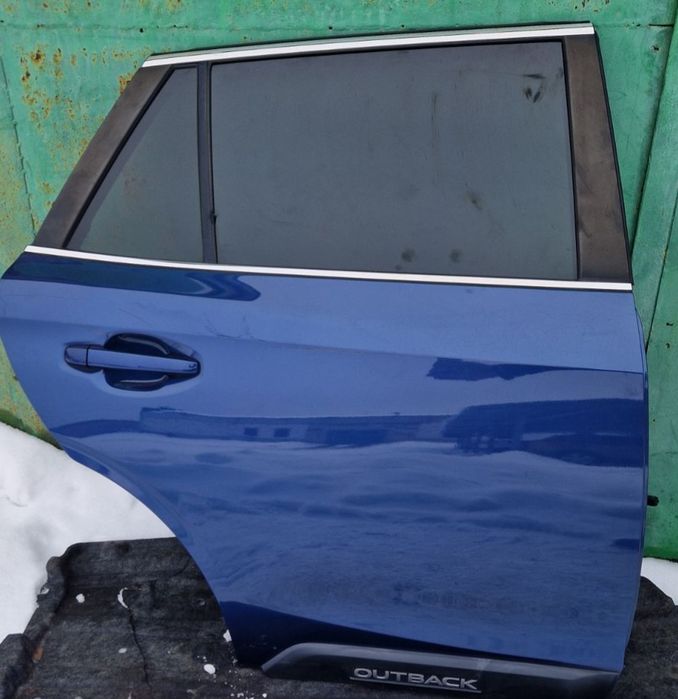 Дверка задня права Subaru Outback b16 2020-2022