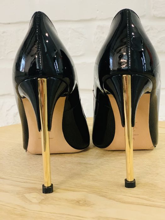 Туфлі, босоніжки Alexandr McQueen