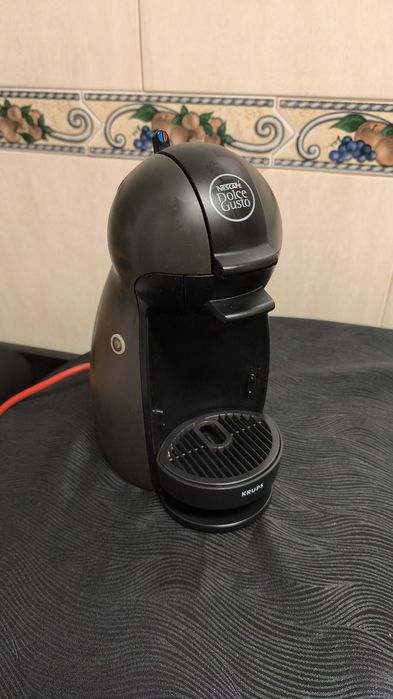 Máquina café Krups Nescafé Dolce Gusto Piccolo KP 100b