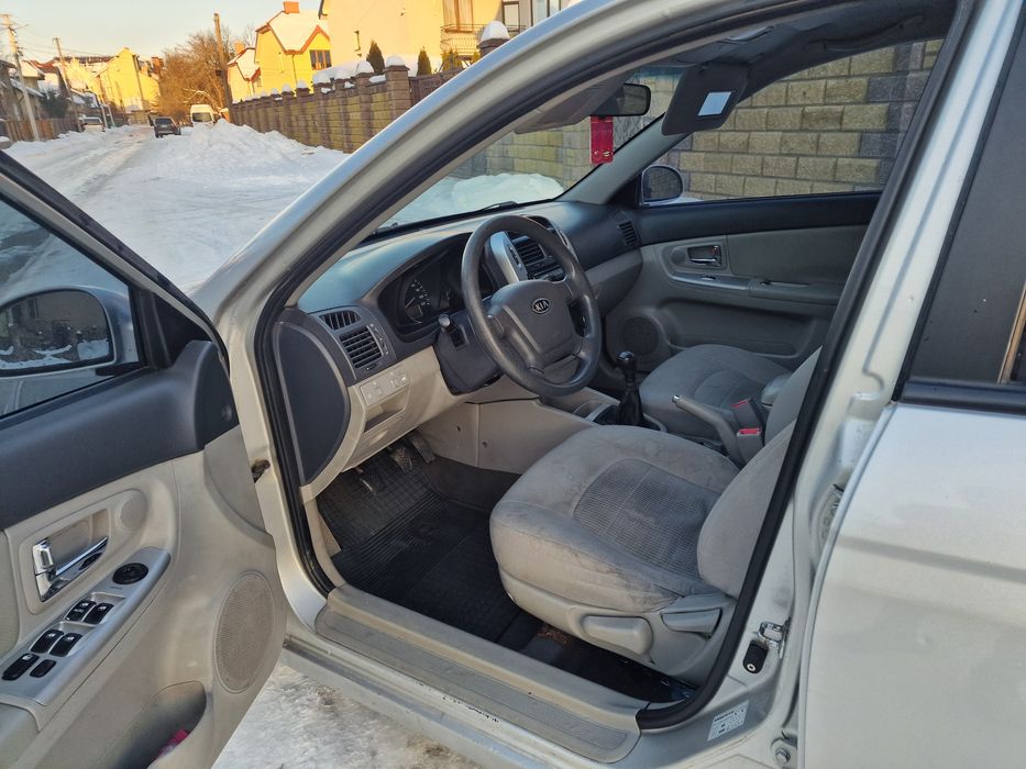 Kia Cerato 1.6 ДИЗЕЛЬ