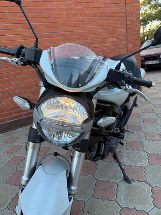 Ducati monster 796