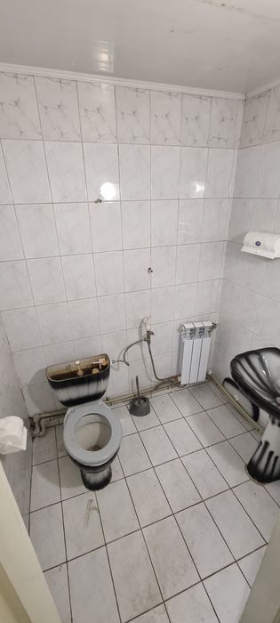 Продається комерційне приміщення. Ринок.