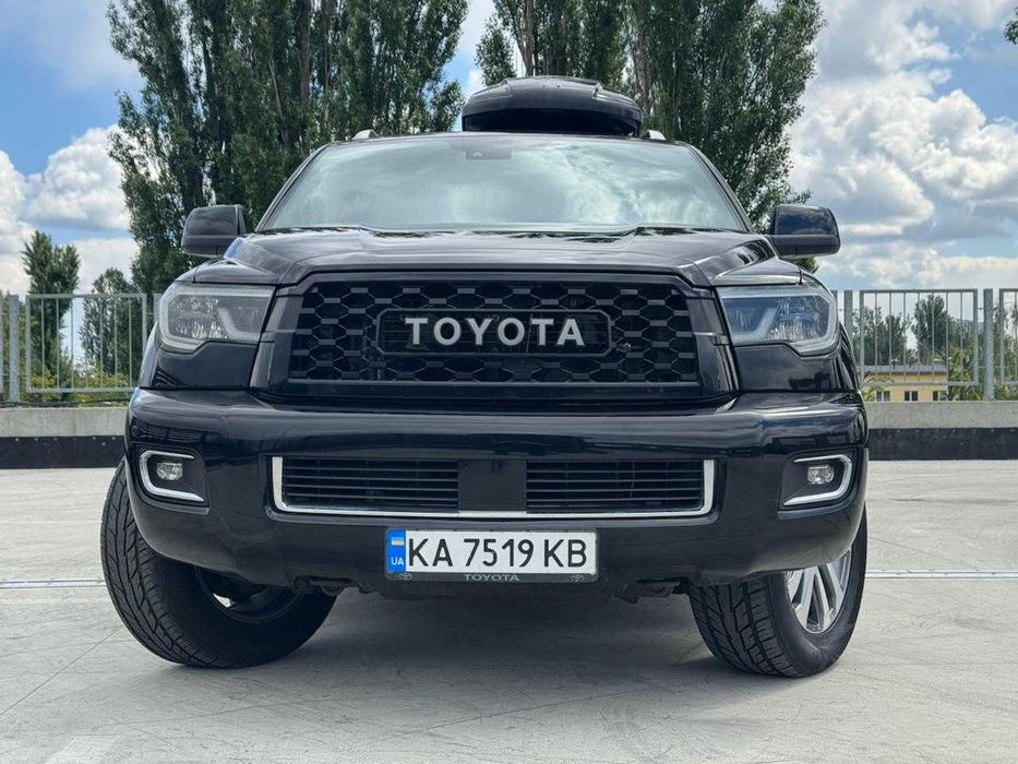 2018 Toyota Sequoia