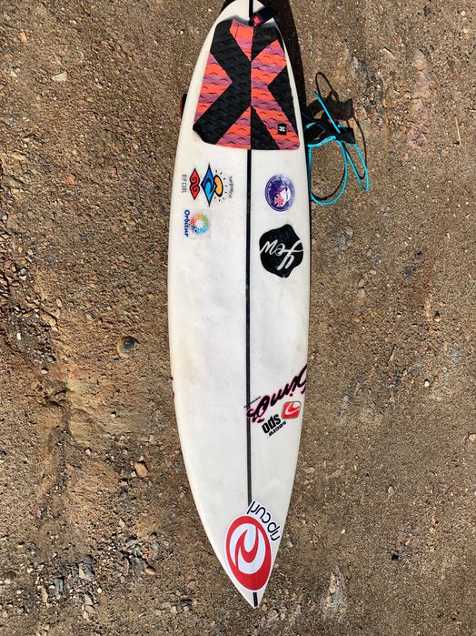 Prancha do Surf Simoes 20L 5.5'' x 17 1/4'' x 2' 1/16''