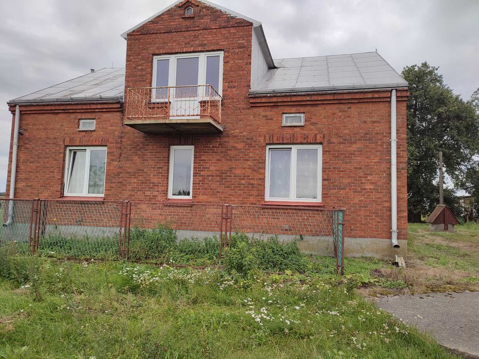 Gospodarstwo rolne 9,93 ha w jednym rozłogu (prostokąt, front 66m) + Dom 114m² i zabudowania murowane | Jadwinów, gm. Policzna