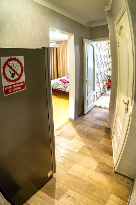 Квартира в центрі двокімнатна з ремонтом без посередників.