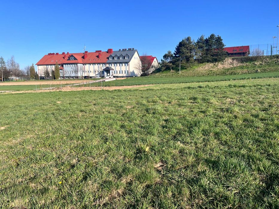 Działka budowlano-usługowa Sułoszowa II - Widok 3