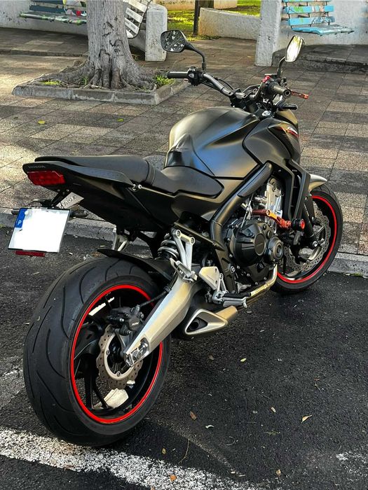 Honda CB 650F – Poucos km