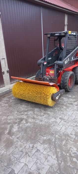 Ładowarka Miniładowarka Thomas Bobcat Weidemann Schaffer Thaler