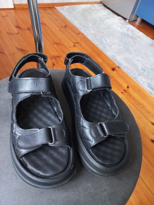 Босоніжки жіночі 38 розмір