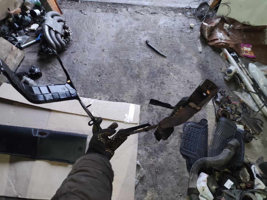 Панель передняя левая Lexus RX 350 от 2009-г  Новая. Оригинал