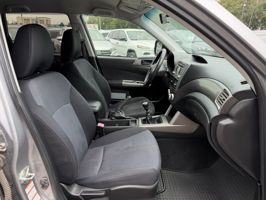 SUBARU FORESTER 2010 року, 2.0 дизель, механіка, повний привід.