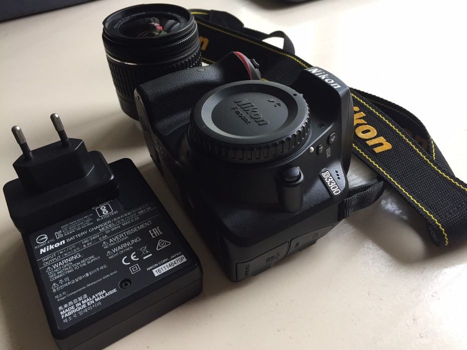 Фотоапарат Nikon D3300