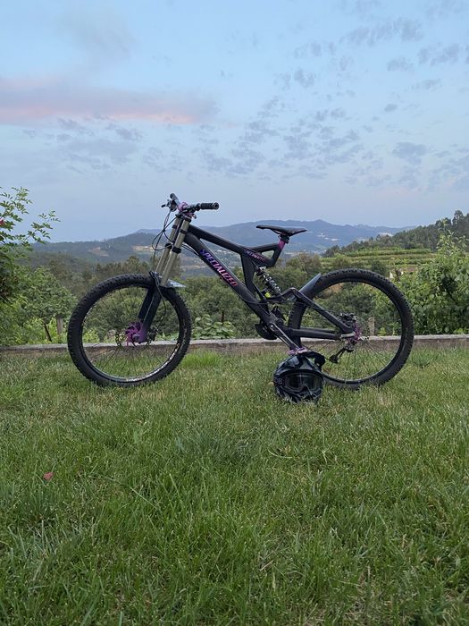 Bicicleta de downhill