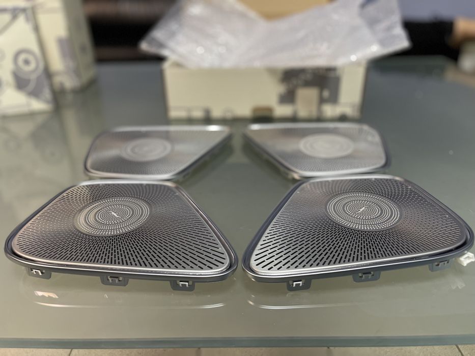 Динамики с подсветкой дверные карты Burmester Mercedes Benz GLB X247 W222 X167 W167