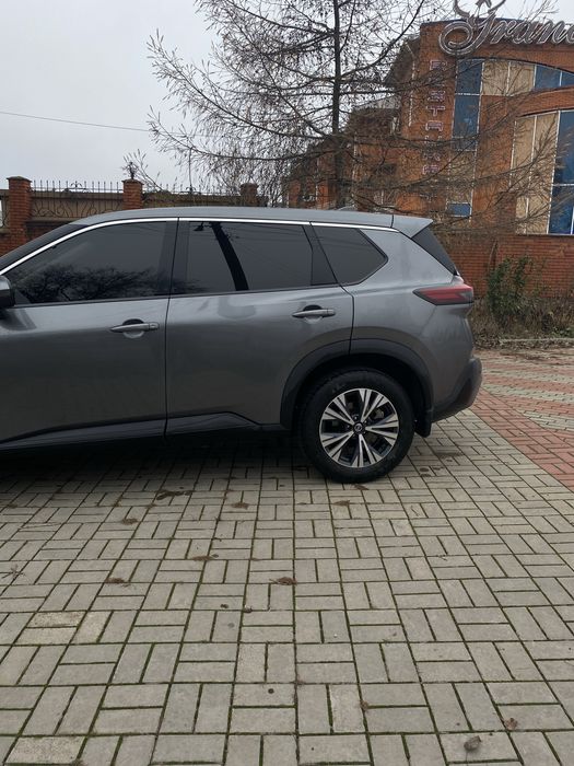 Nissan Rogue SV 2020