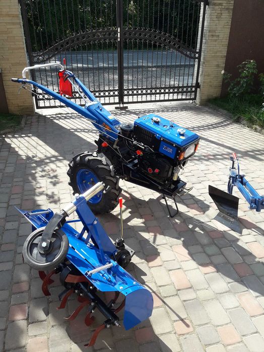 мотоблок ЗУБР 8 к.сил