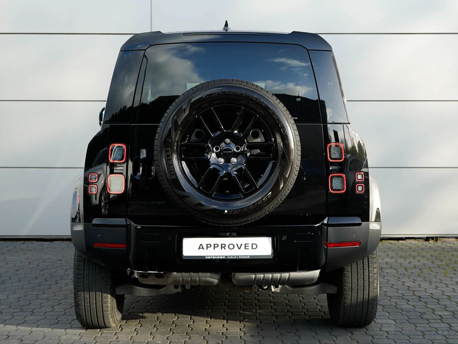 Land Rover Defender 3.0D I6 200 PS AWD Auto S 90