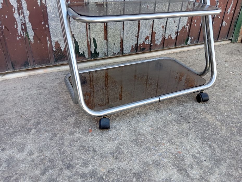 Mesa móvel - estilo retro